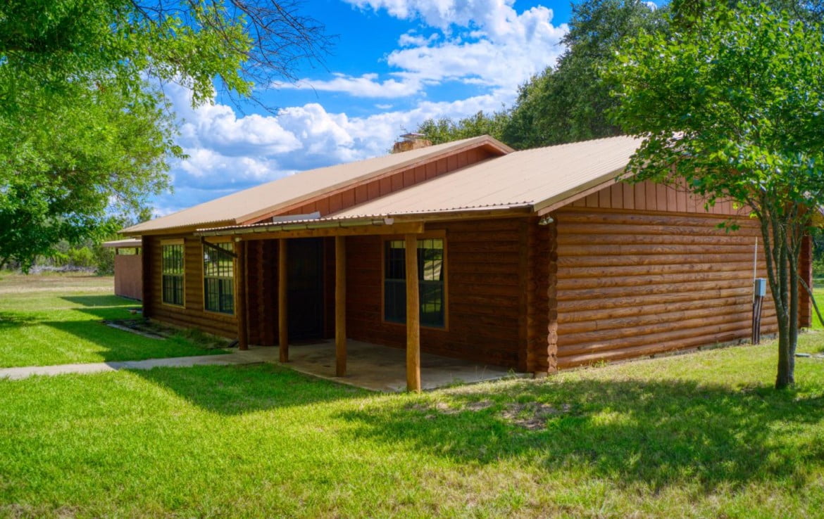 16.18 acres 3/2 Home McCulloch County, TX Lehmberg Realty